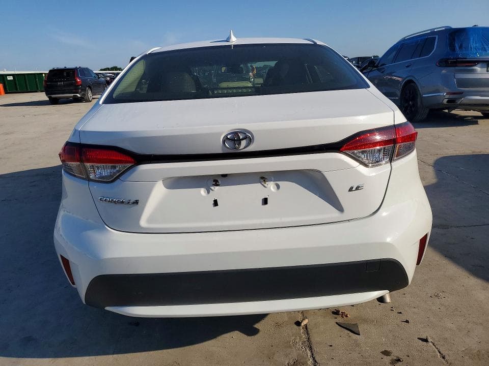 2021 TOYOTA COROLLA LE 6