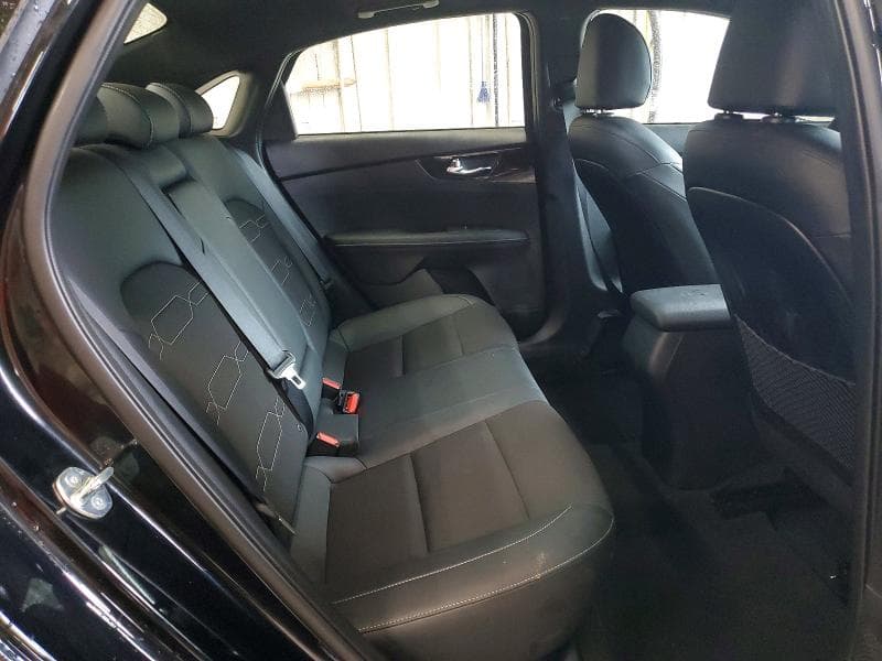 2024 KIA FORTE GT LINE 10
