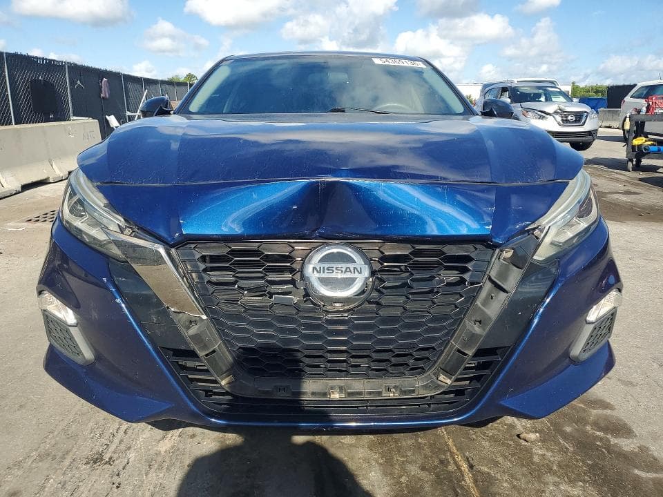 2019 NISSAN ALTIMA SR 5