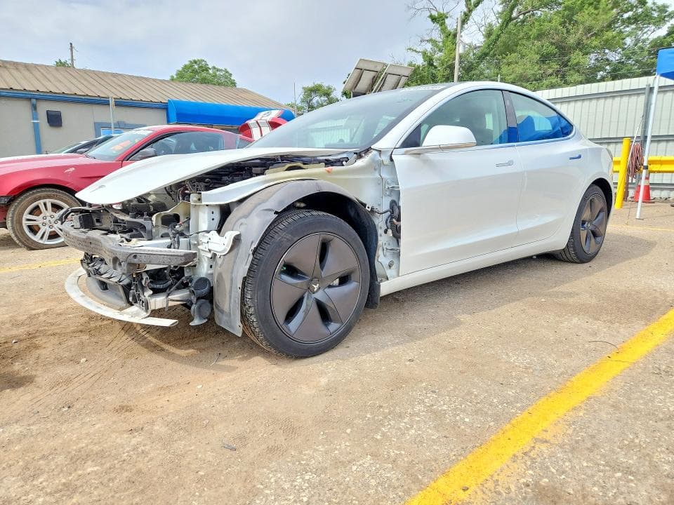 2020 TESLA MODEL 3 - 1
