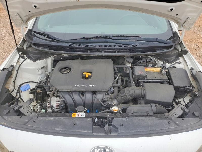 2017 KIA FORTE LX 11