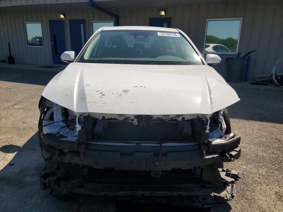 2025 TOYOTA CAMRY LE 5
