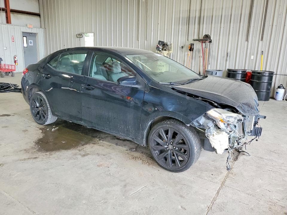 2017 TOYOTA COROLLA LE 4