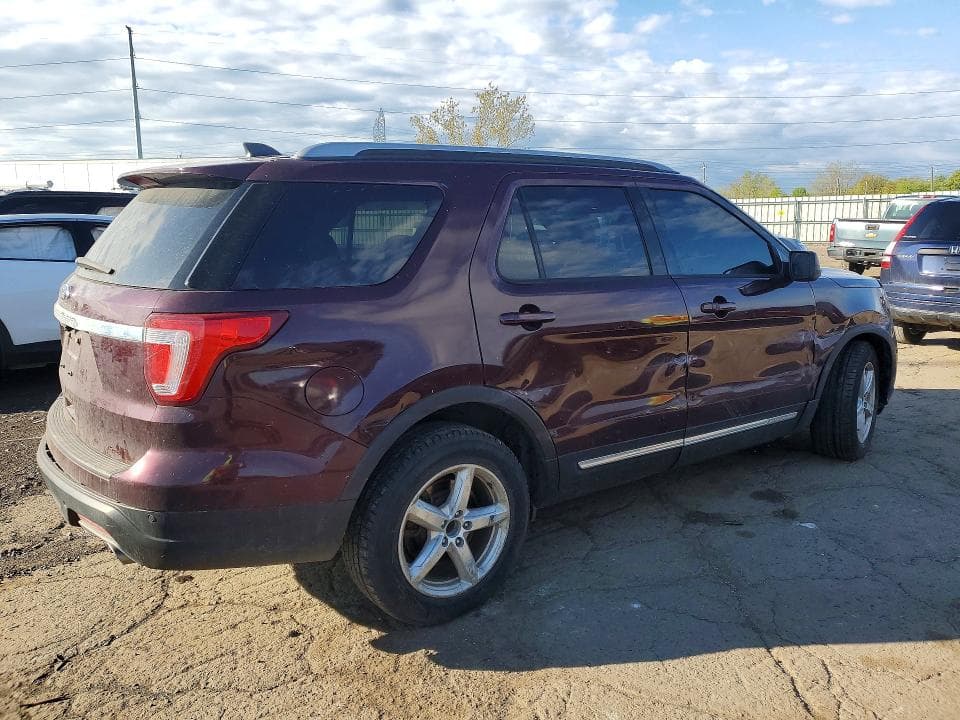 2018 FORD EXPLORER XLT 3