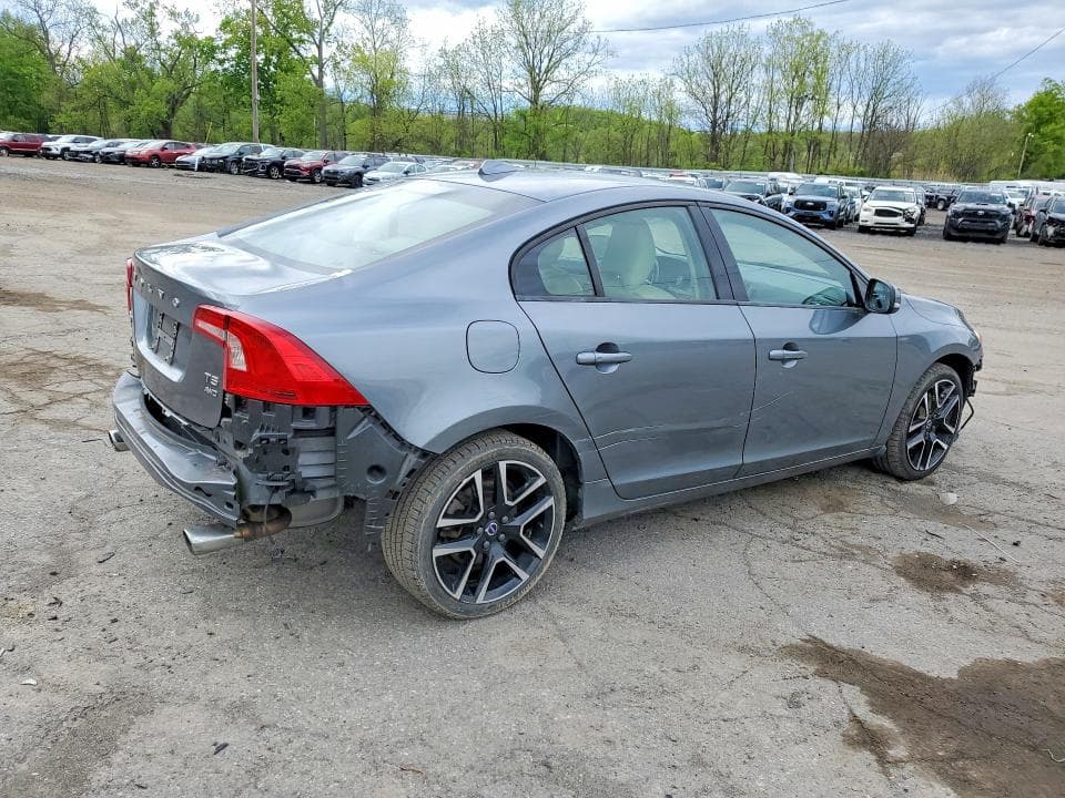 2017 VOLVO S60 DYNAMIC 3