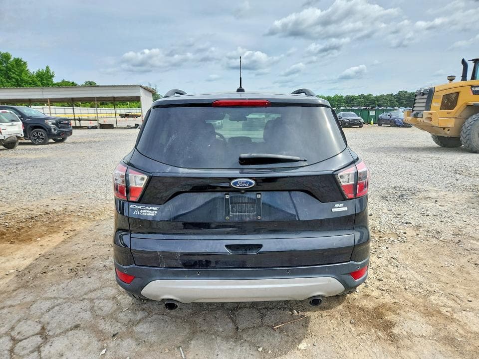 2017 FORD ESCAPE SE 6