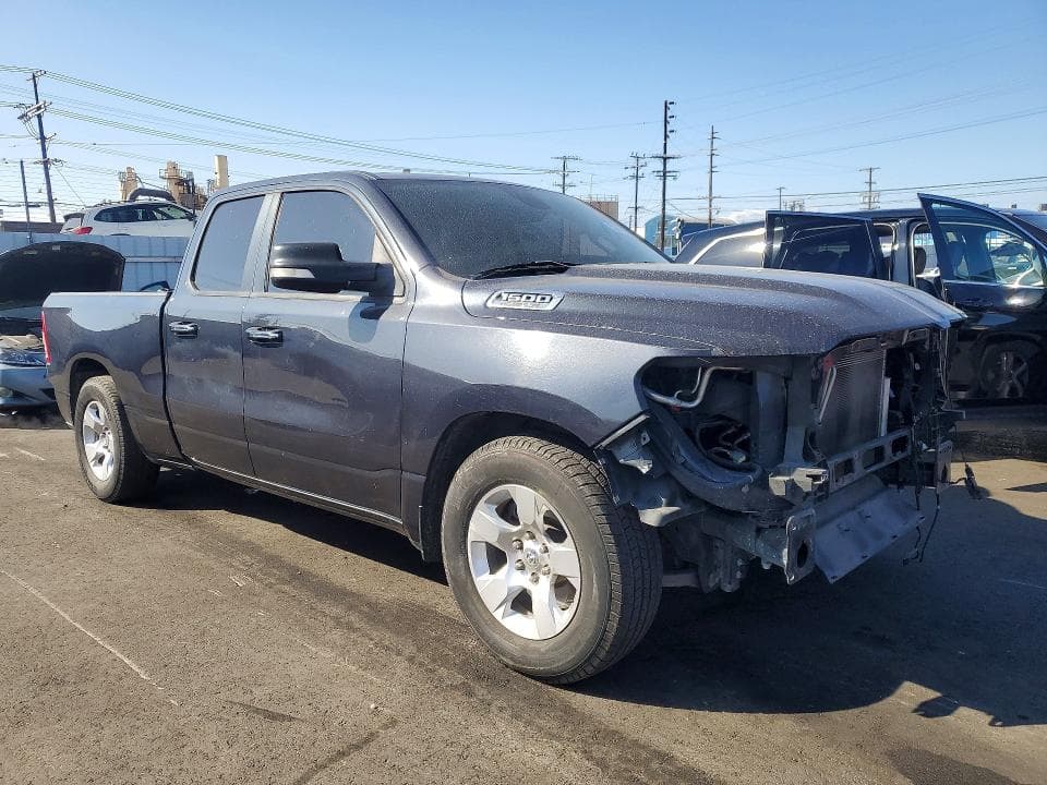 2020 RAM 1500 BIG HORN 4