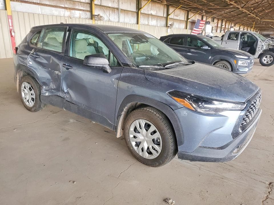 2024 TOYOTA COROLLA CROSS L 4