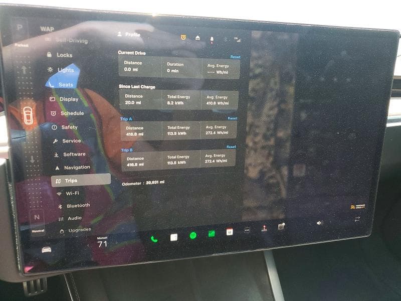 2023 TESLA MODEL S 18