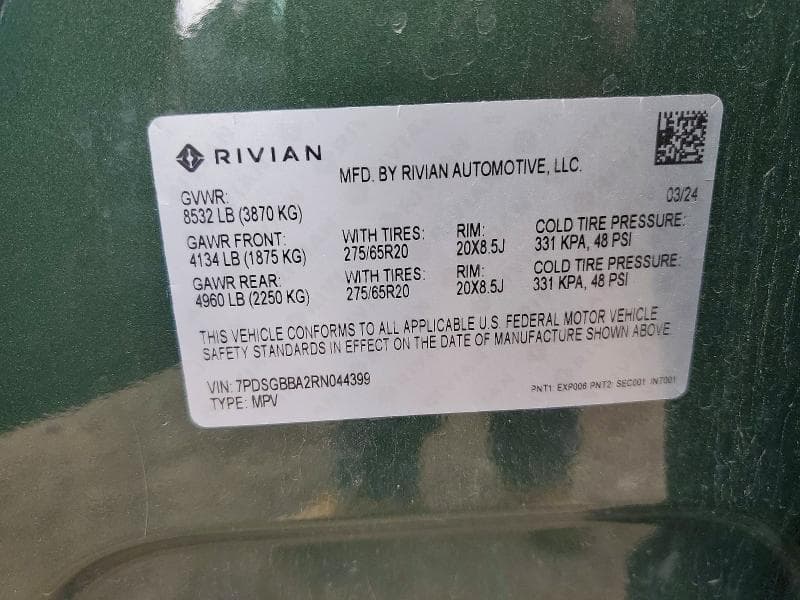2024 RIVIAN R1S ADVENTURE 26