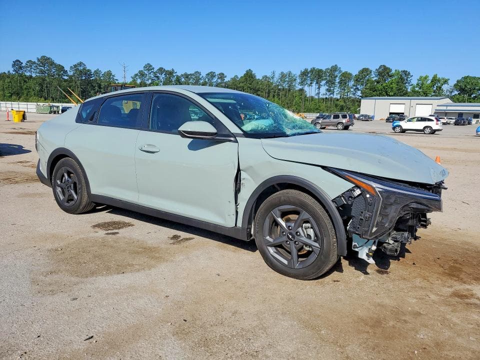 2026 KIA K4 LXS 4