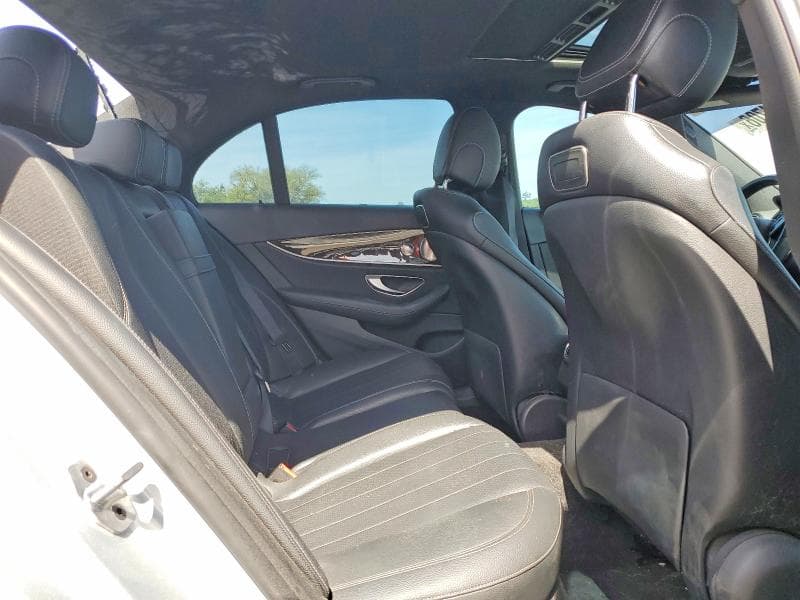 2019 MERCEDES-BENZ E 300 300 10
