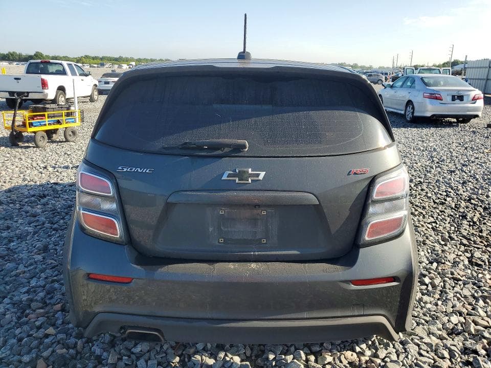 2019 CHEVROLET SONIC LT 6