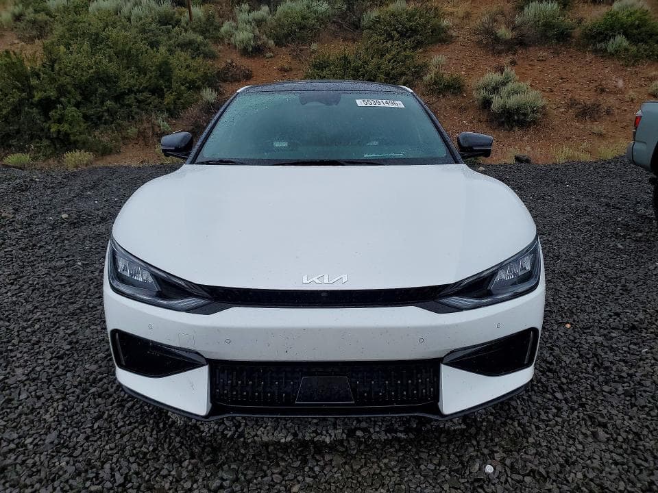 2023 KIA EV6 5