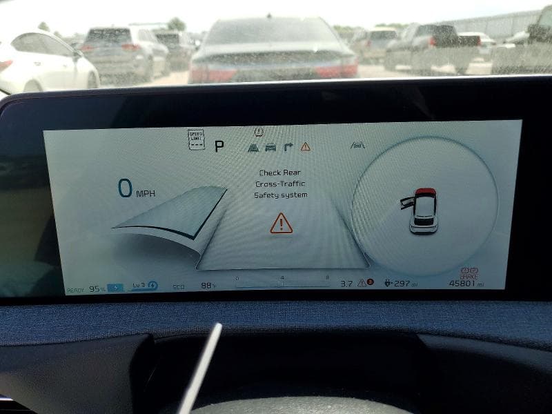 2024 KIA EV6 WIND 9