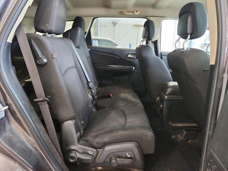 2019 DODGE JOURNEY SE 11