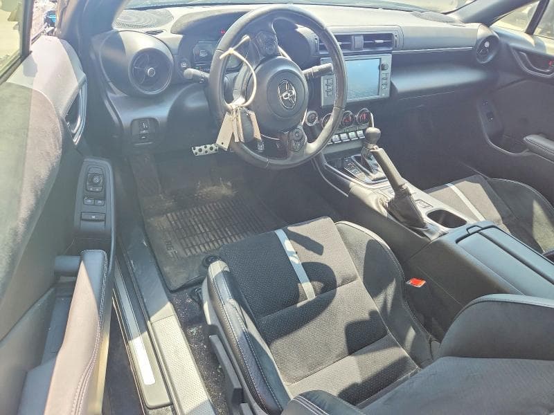 2025 TOYOTA GR 86 PREMIUM 8