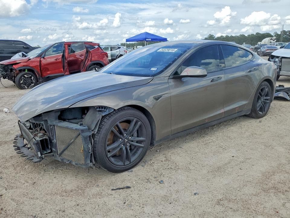 2015 TESLA MODEL S 85D - 1