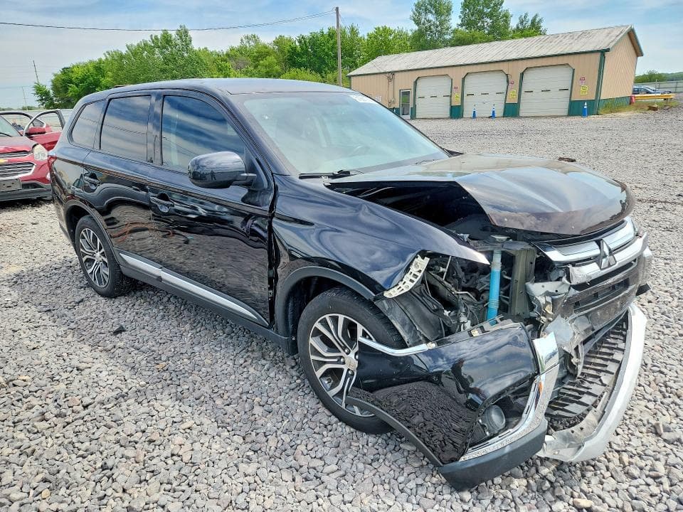 2017 MITSUBISHI OUTLANDER ES 4