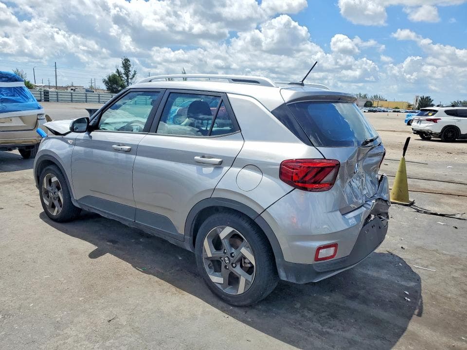 2024 HYUNDAI VENUE SEL 2