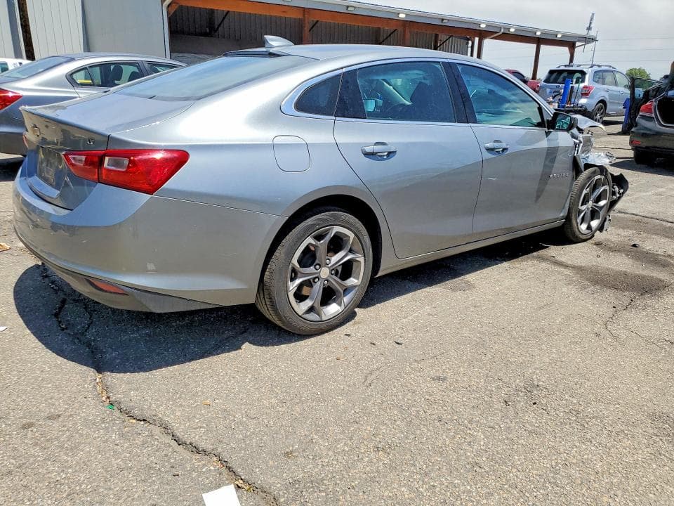 2023 CHEVROLET MALIBU LT 3