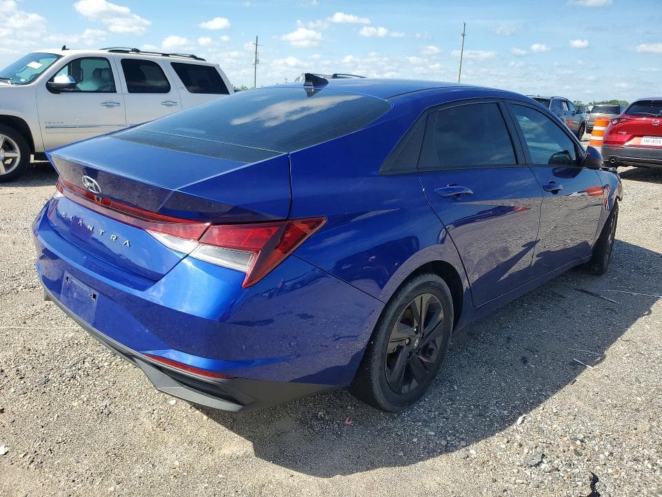 2021 HYUNDAI ELANTRA SEL 3