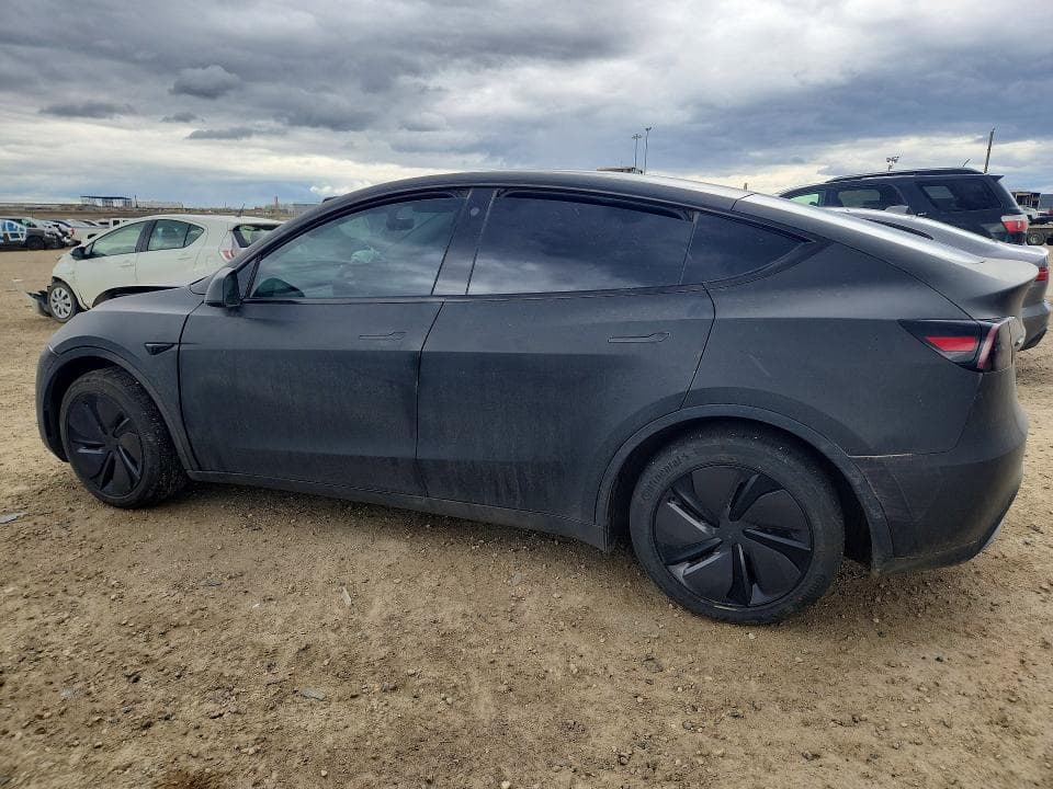 2023 TESLA MODEL Y 2