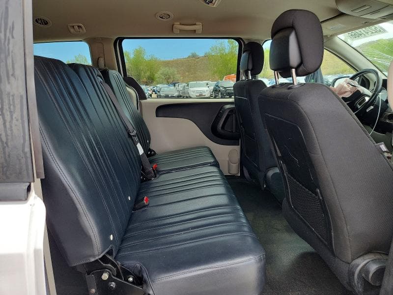 2019 DODGE GRAND CARAVAN SE 11