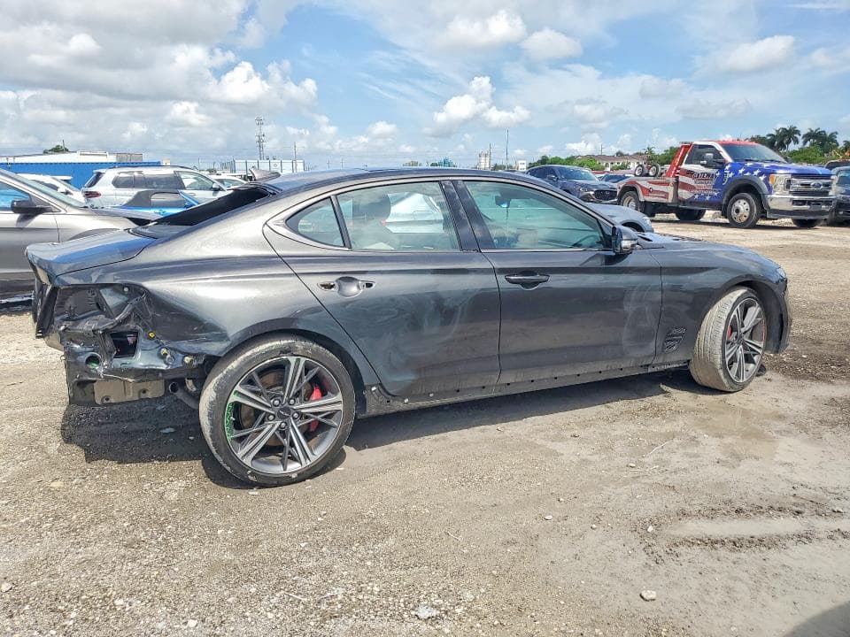 2025 GENESIS G70 2.5T SPORT PRESTIGE 3