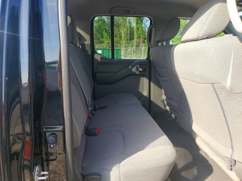 2020 NISSAN FRONTIER SV 10