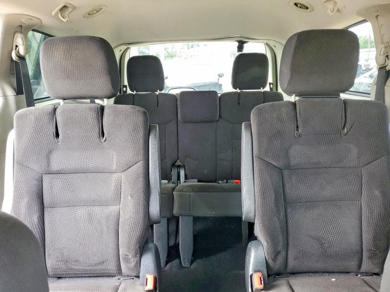 2018 DODGE GRAND CARAVAN SE 19
