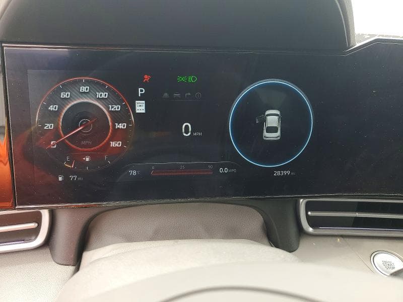 2025 HYUNDAI ELANTRA SE 9