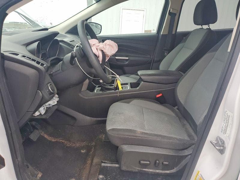 2017 FORD ESCAPE SE 7