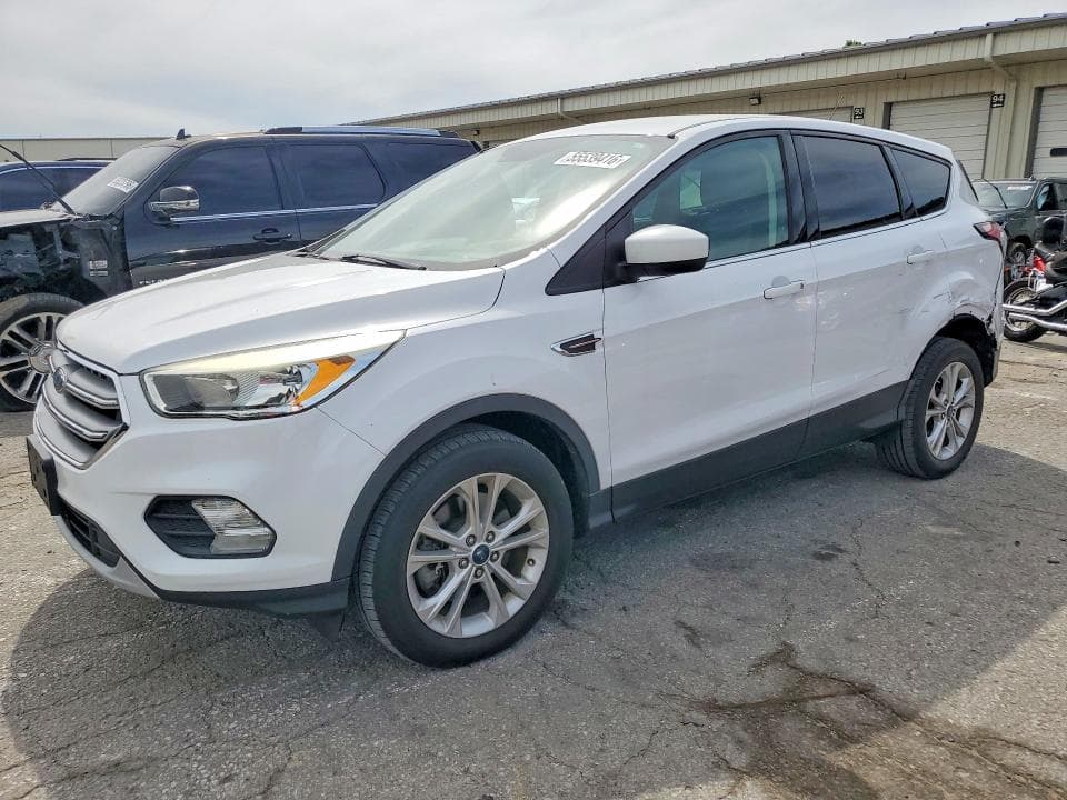 2017 FORD ESCAPE SE - 1