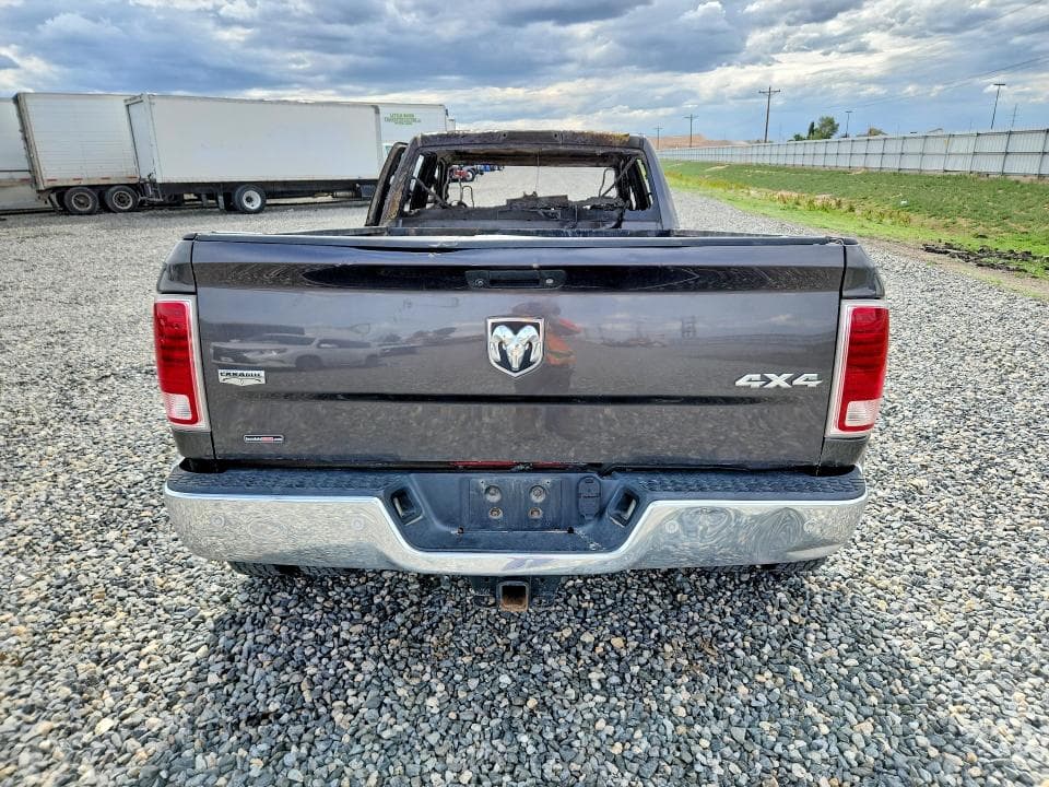 2018 RAM 3500 LARAMIE 6