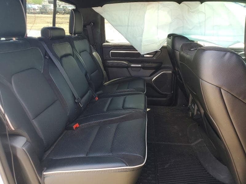2025 RAM 1500 LARAMIE 10