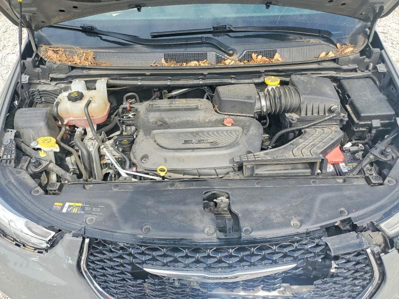 2022 CHRYSLER PACIFICA TOURING L 12