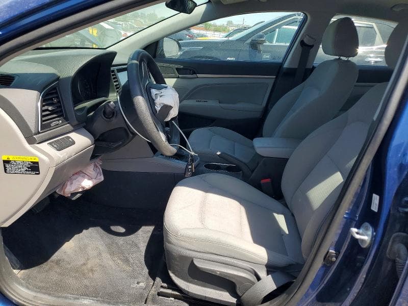 2017 HYUNDAI ELANTRA SE 7