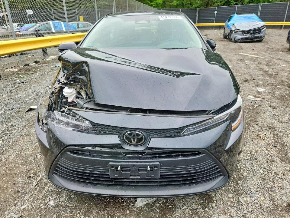 2025 TOYOTA COROLLA LE 5