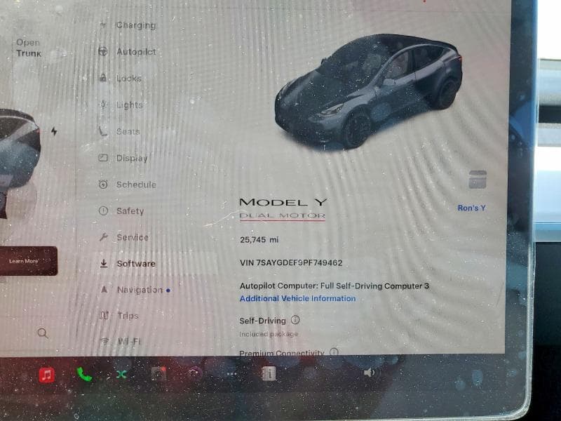 2023 TESLA MODEL Y 9