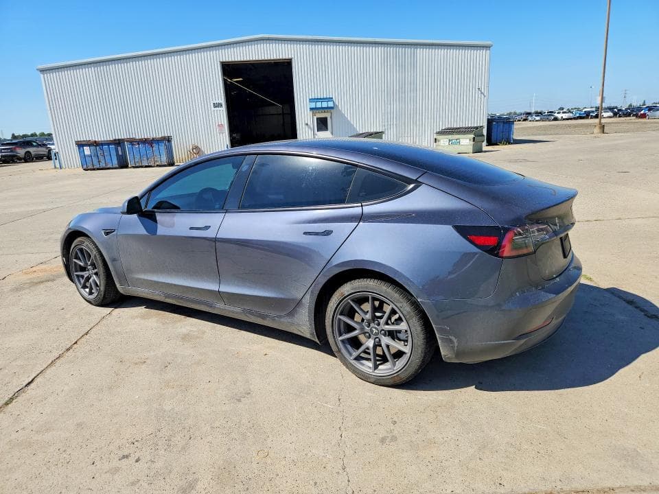 2023 TESLA MODEL 3 2
