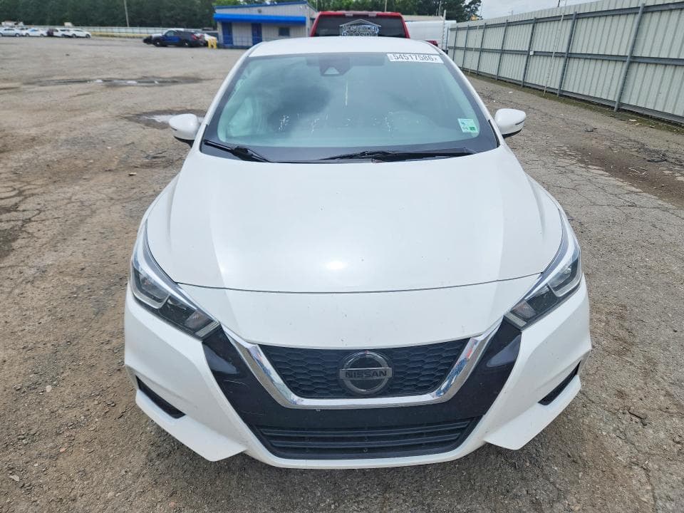 2021 NISSAN VERSA SV 5