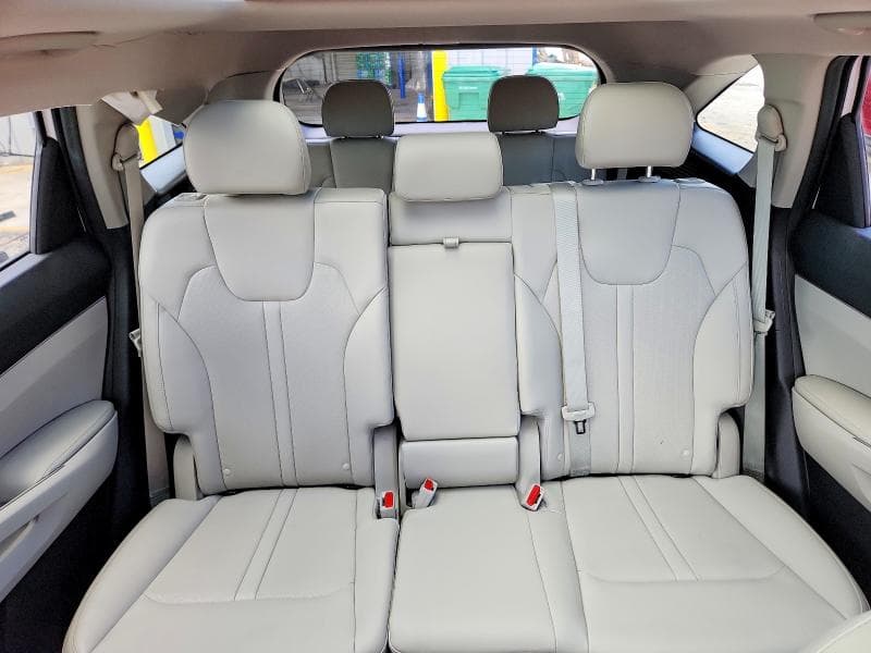 2023 KIA SORENTO S 10