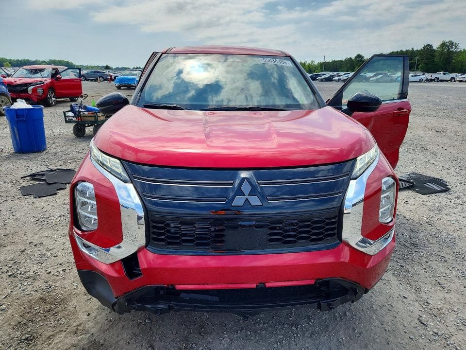 2026 MITSUBISHI OUTLANDER SE 5
