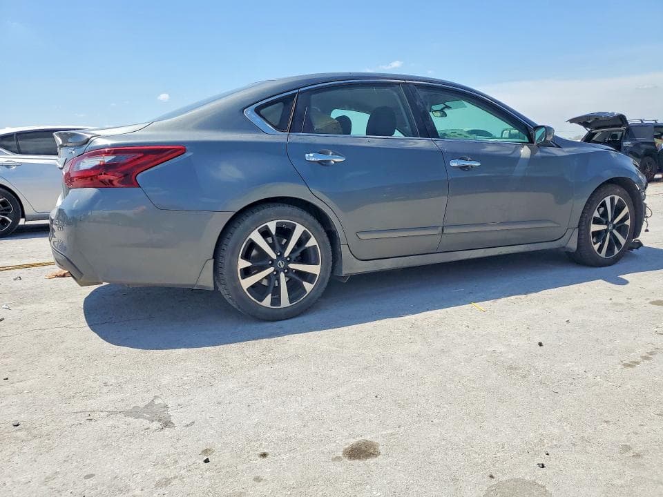 2018 NISSAN ALTIMA 2.5 SR 3