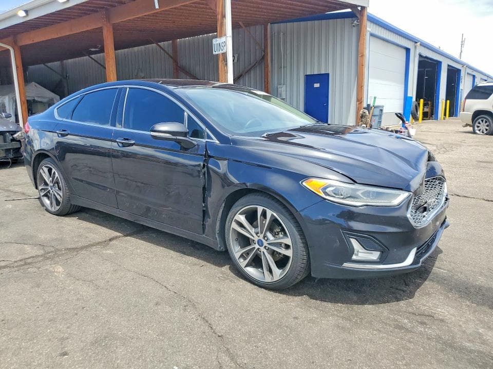 2019 FORD FUSION TITANIUM 4