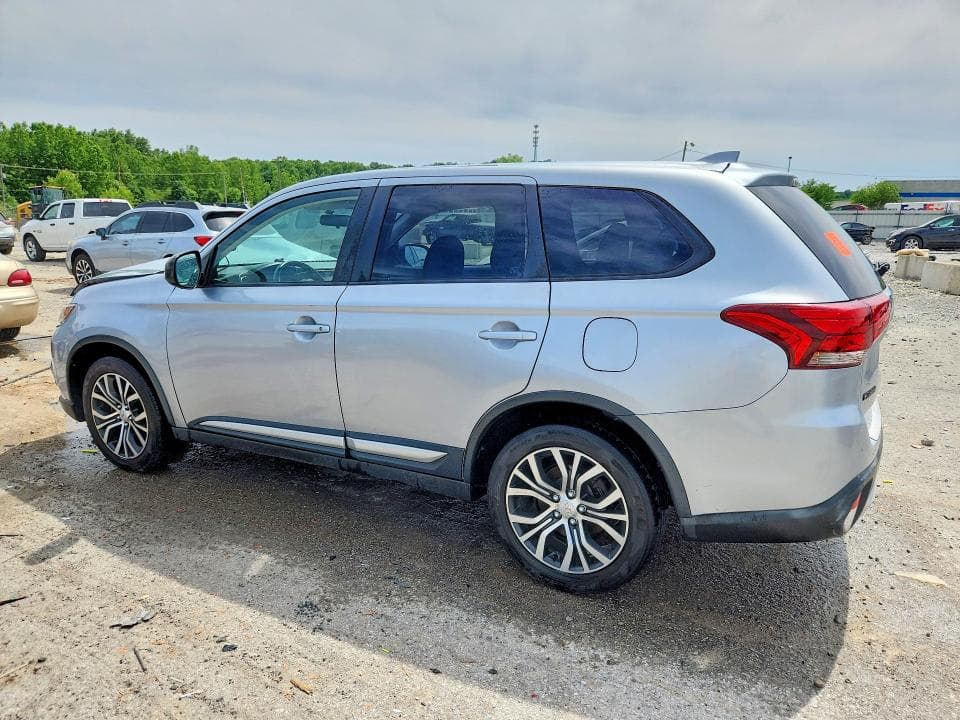 2017 MITSUBISHI OUTLANDER ES 2