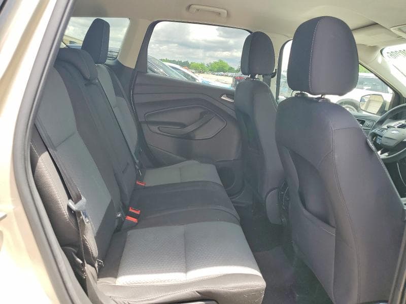 2017 FORD ESCAPE SE 11