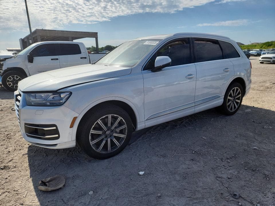 2019 AUDI Q7 - 1