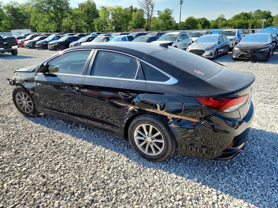 2018 HYUNDAI SONATA SE 2
